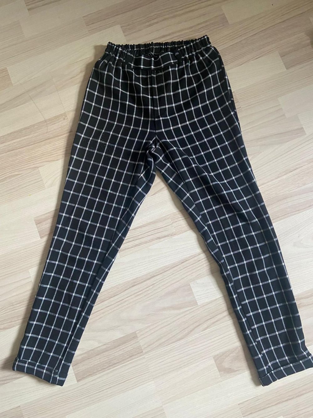 Karrierte Hose schwarz weiß Gr. S