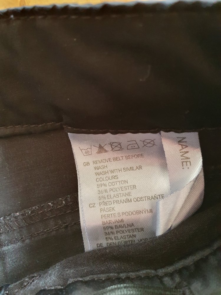 H&M Mädchen Hose Gr 98 - schwarz glänzend- auch zu festlichen Anlässen
