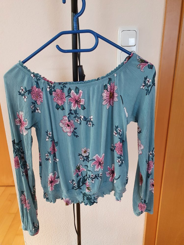 Page one - Bluse gecrasht langarm bauchfrei schulterfrei S / 36