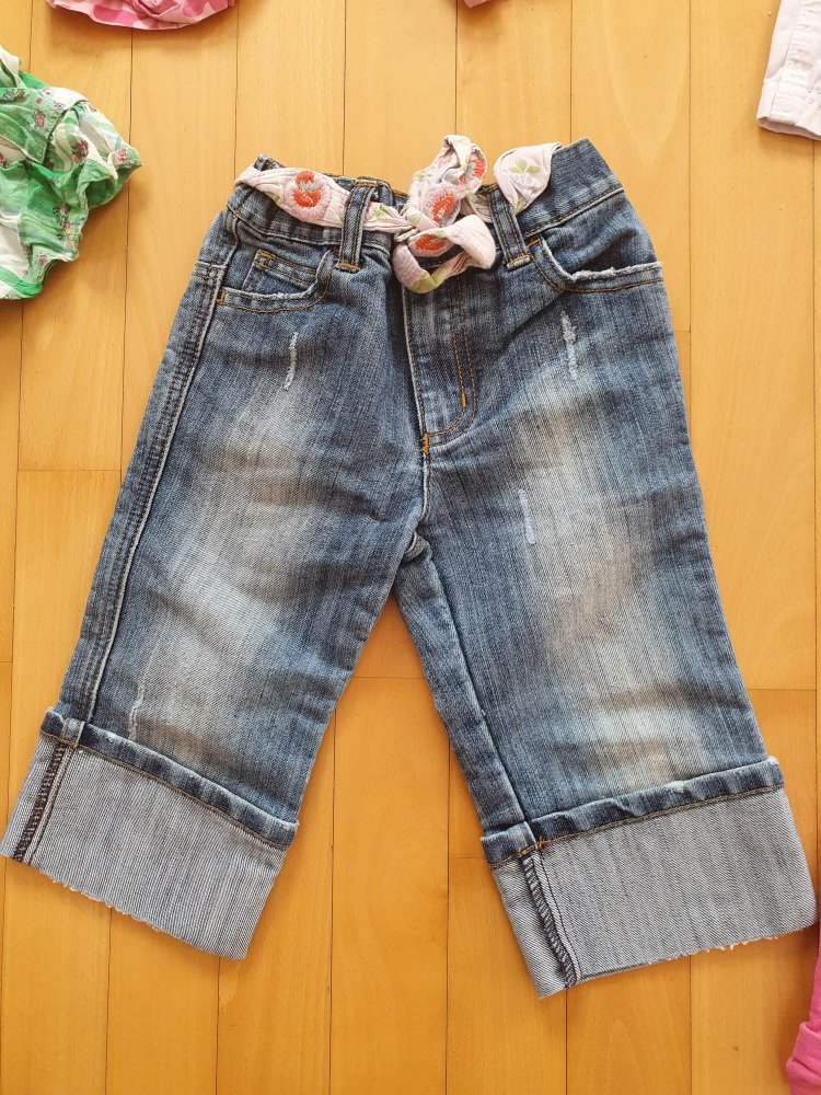 Kleidungspaket / 5 er Set - 4 Hosen + 1 Kleid Mädchen Größe 104 Arizona etc