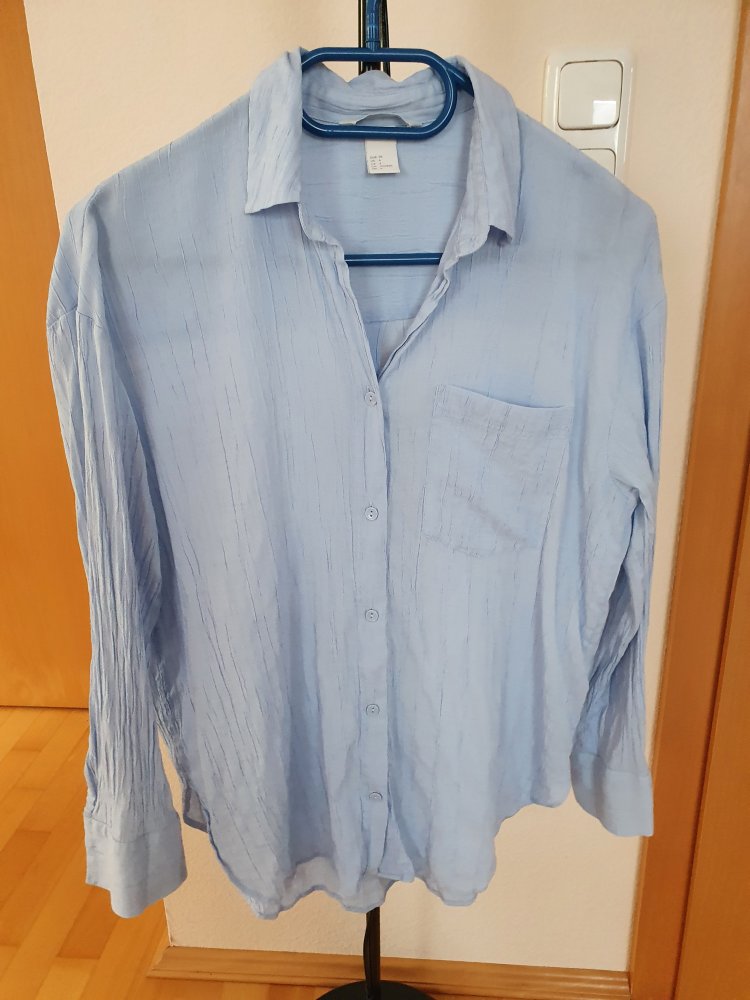 H&M Damen Oversized Bluse Gr 36 ( S M ) hell blau langarm gecrasht 