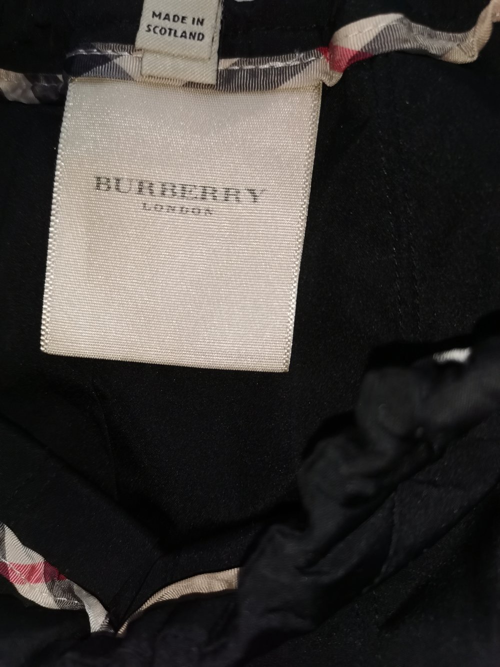 Burberry Rock, schwarz
