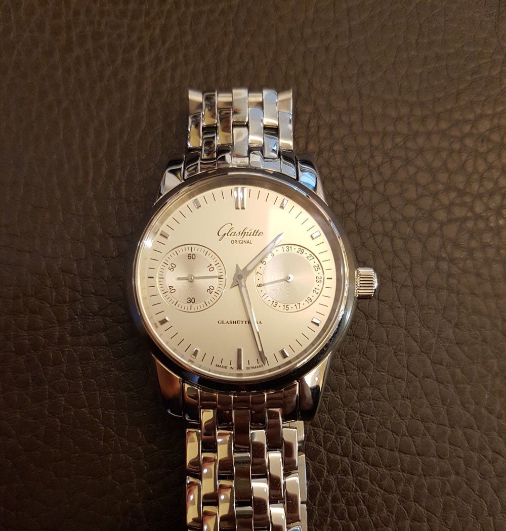 Glashütte Original Senator Zeigerdatum