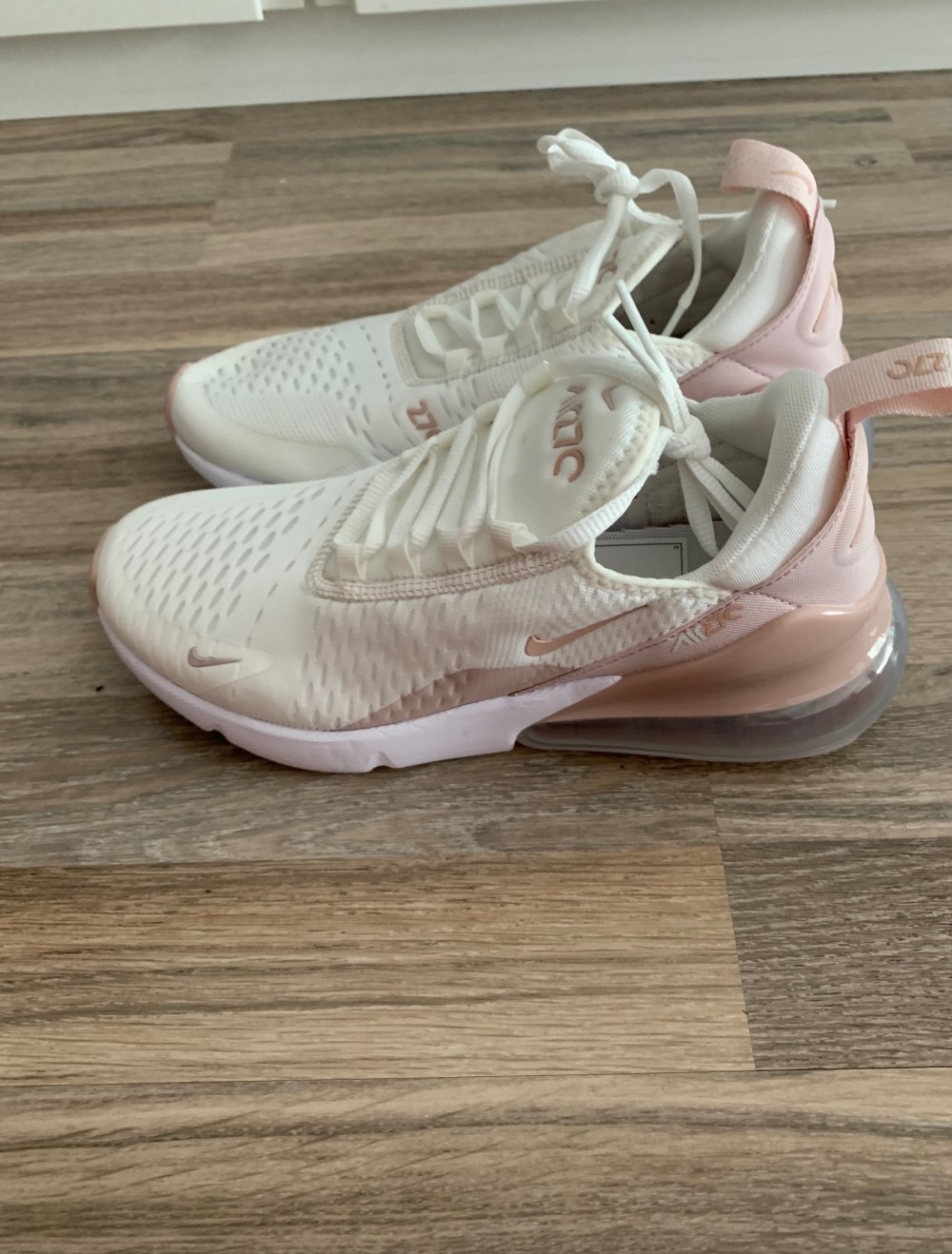 Nike Air Max 270 Weiss Rosa Größe 38