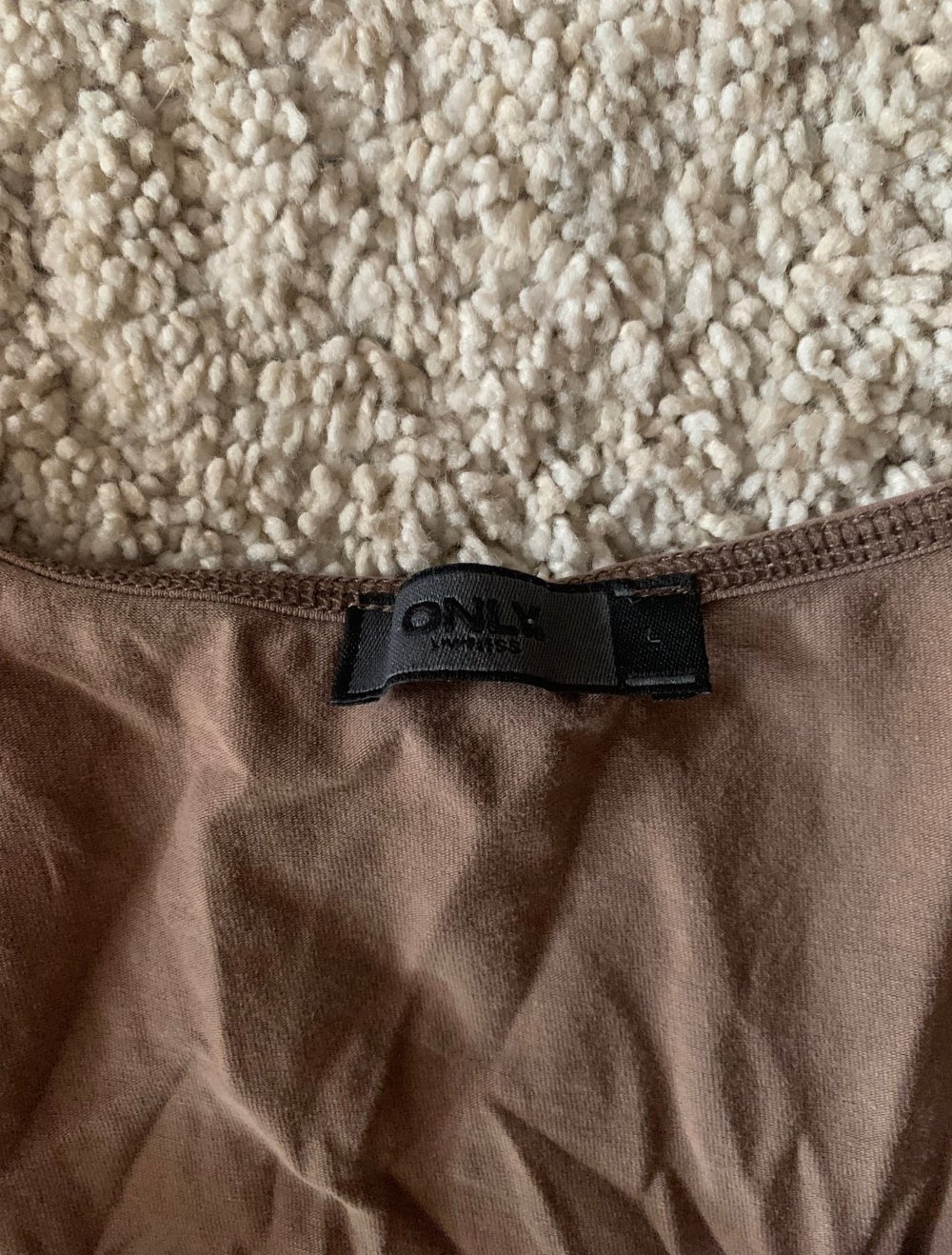 top trägerlos only braun