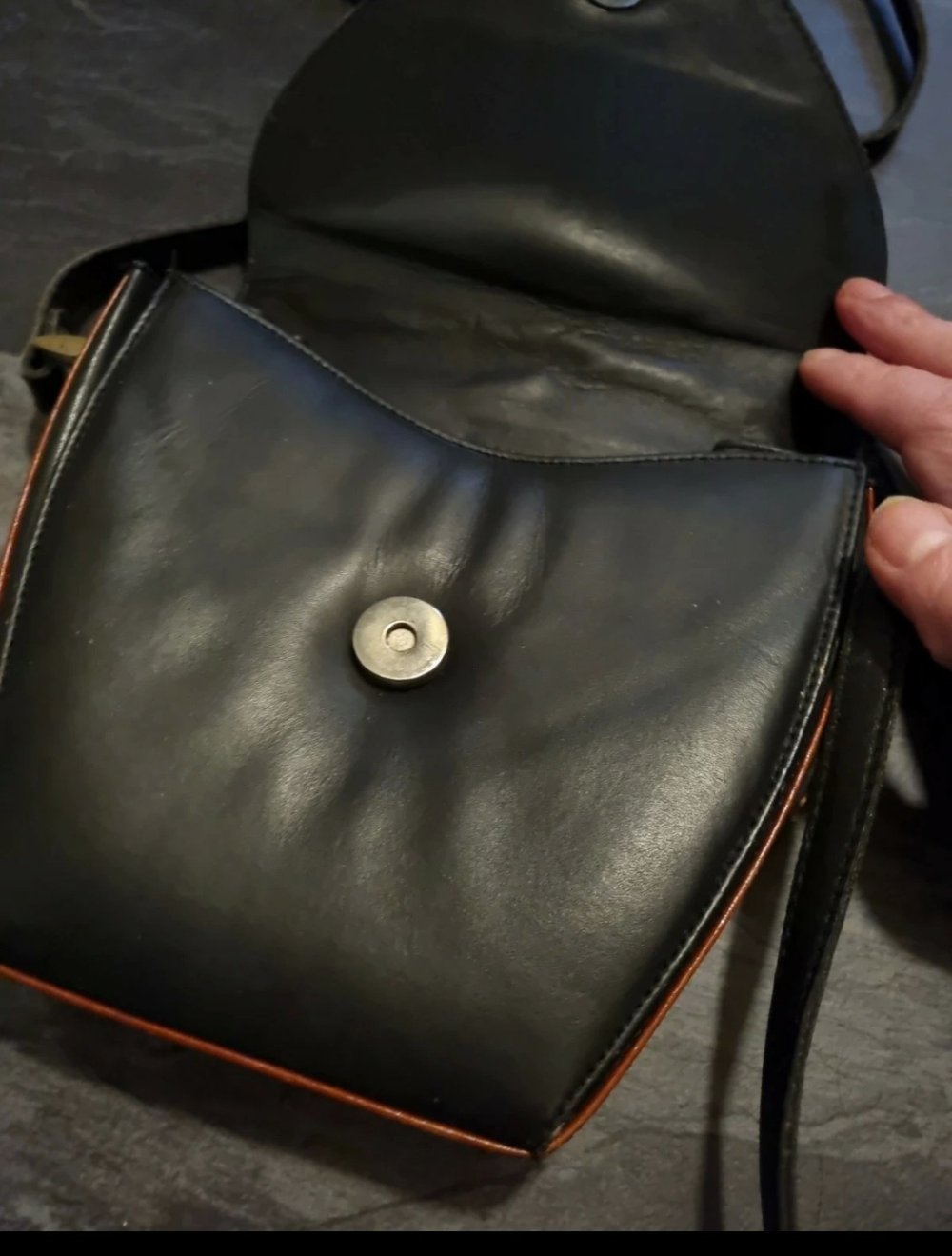 true vintage joop Leder Umhängetasche