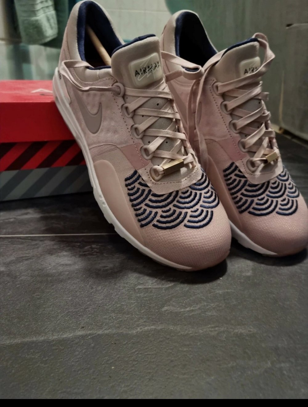 nike air max Zero Lotc Sonderedition gr. 38.5