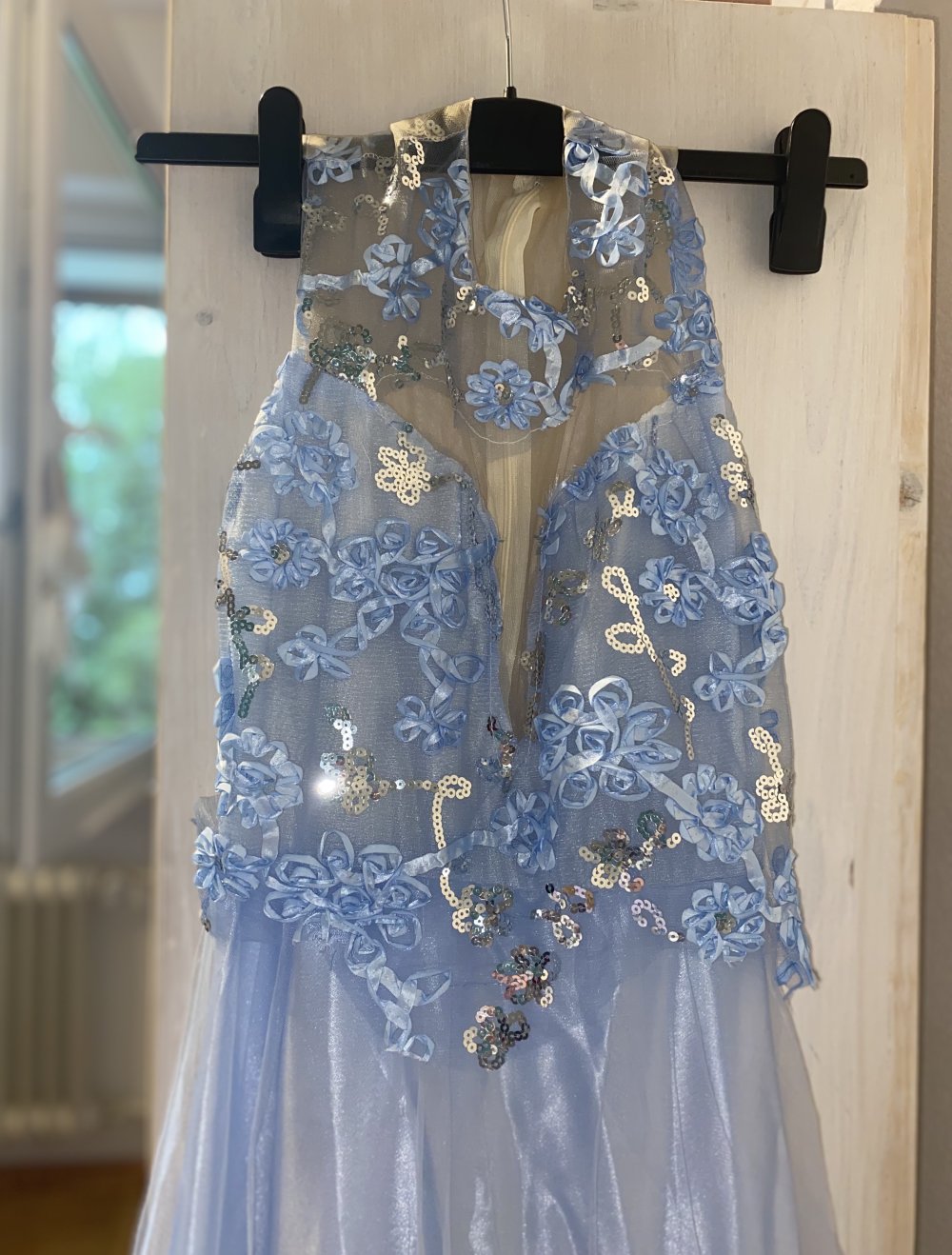 Blaues Langes schickes Kleid