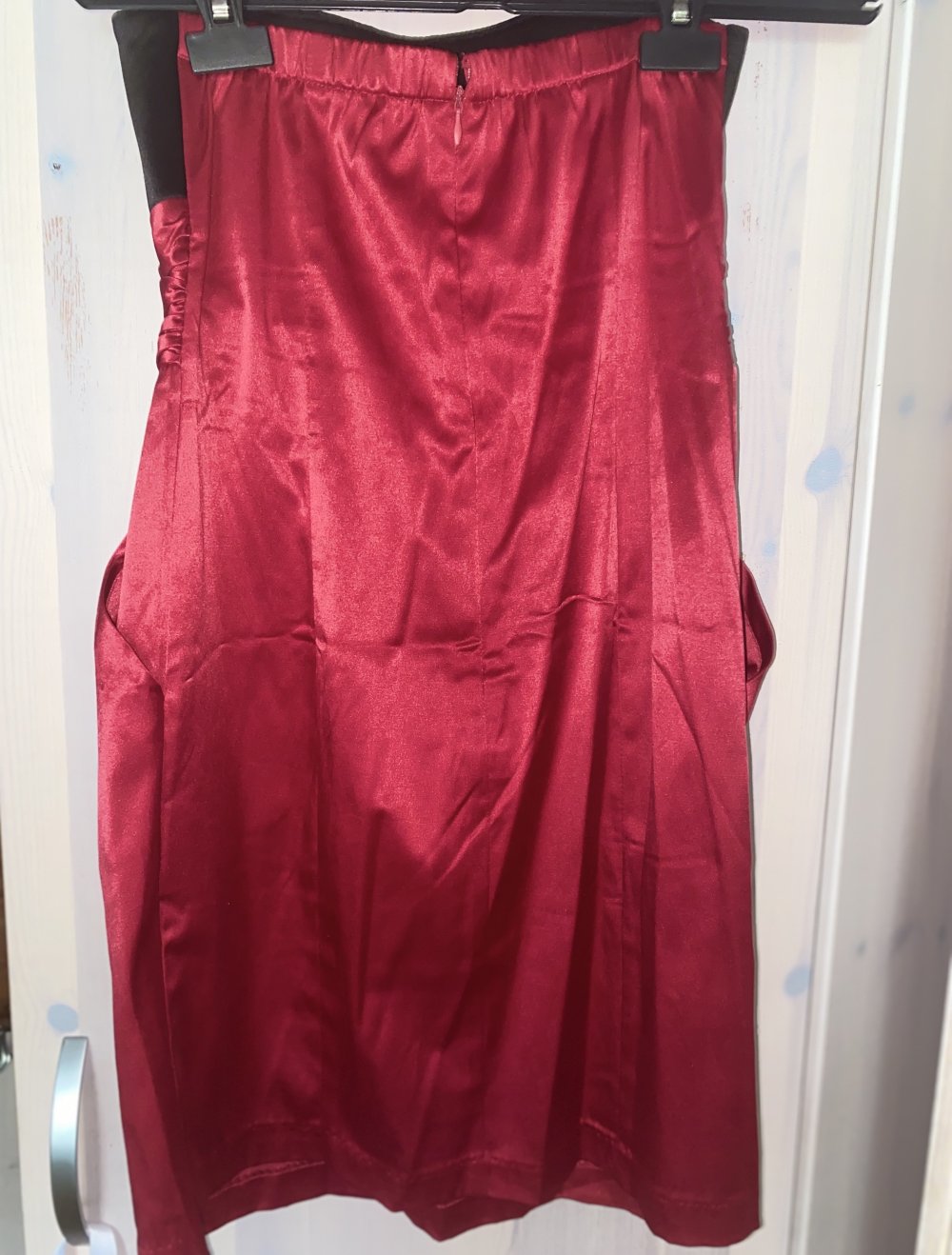 Schwarz-Rotes Party Kleid