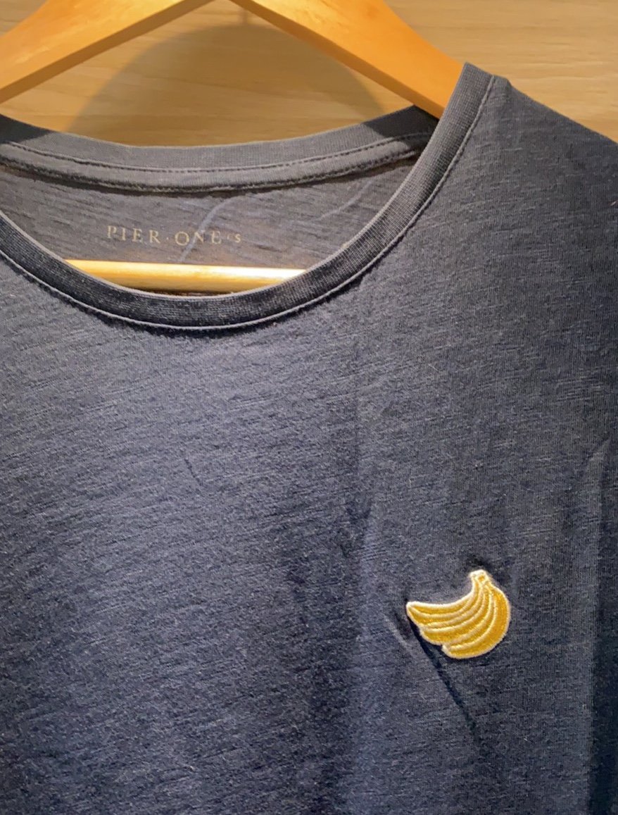 PIER ONE T-SHIRT