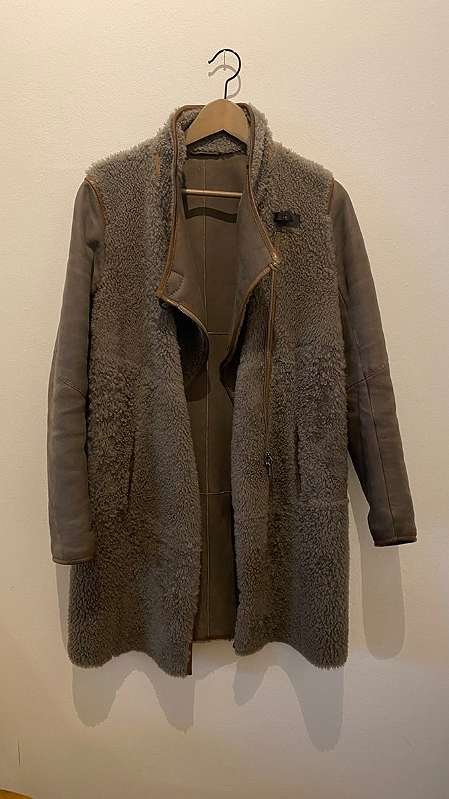 VESPUCCI Lammfellmantel