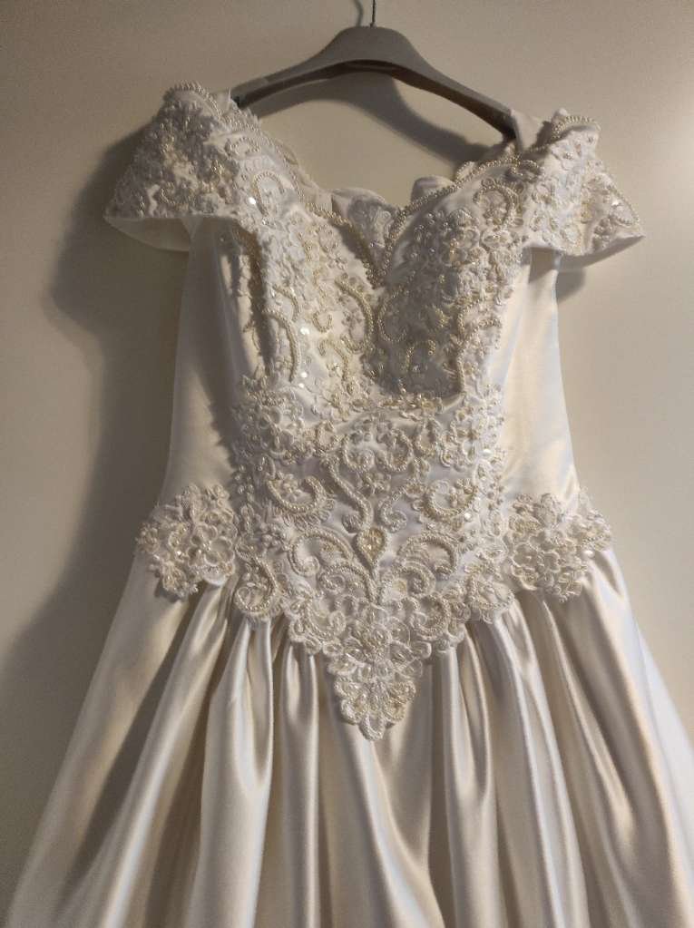 Verkaufe mein Hochzeitskleid 