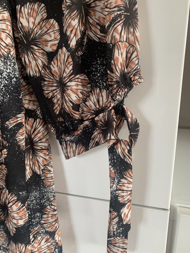 Carmen Bluse mit Blumenprint Gr. M