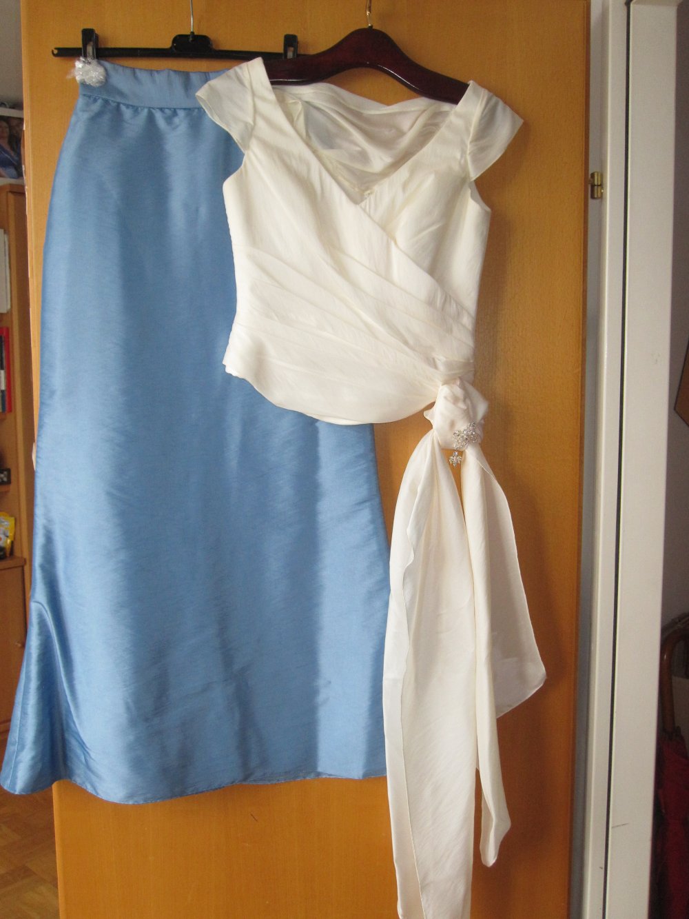 Ballkleid/Brautkleid,blau/creme, Gr. 38