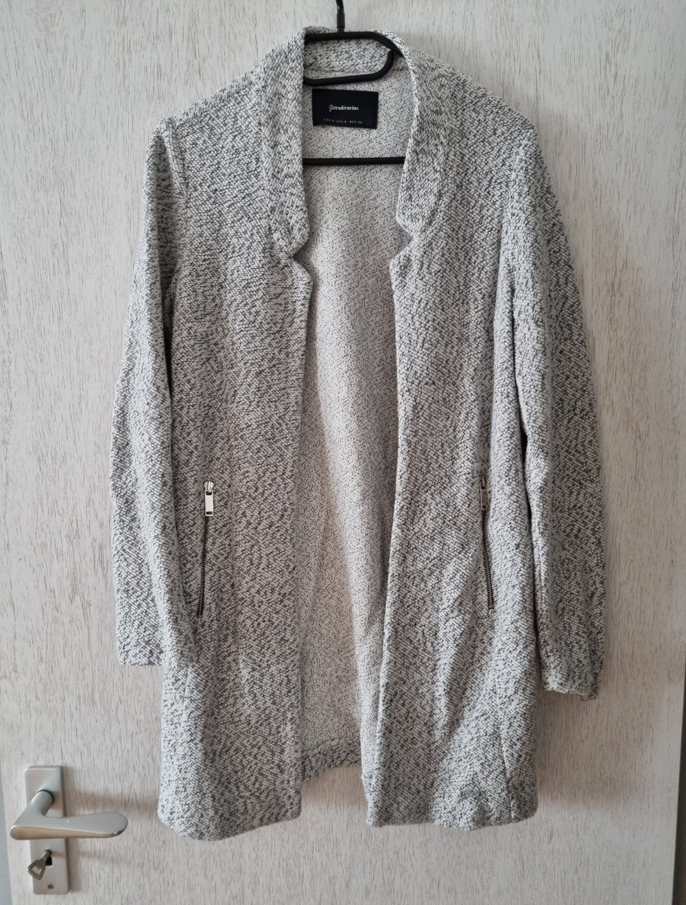 Stradivarius Strickjacke Cardigan Strickmantel Blazer Gr. S Grau