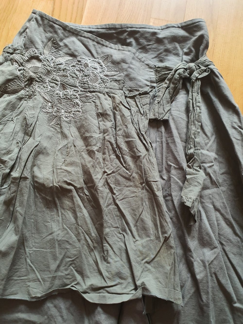 Knielanger Rock Wickeloptik Blume Promod