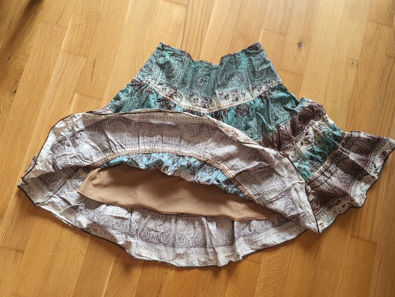 Knielanger Rock orientalisches Blumenmuster blau braun