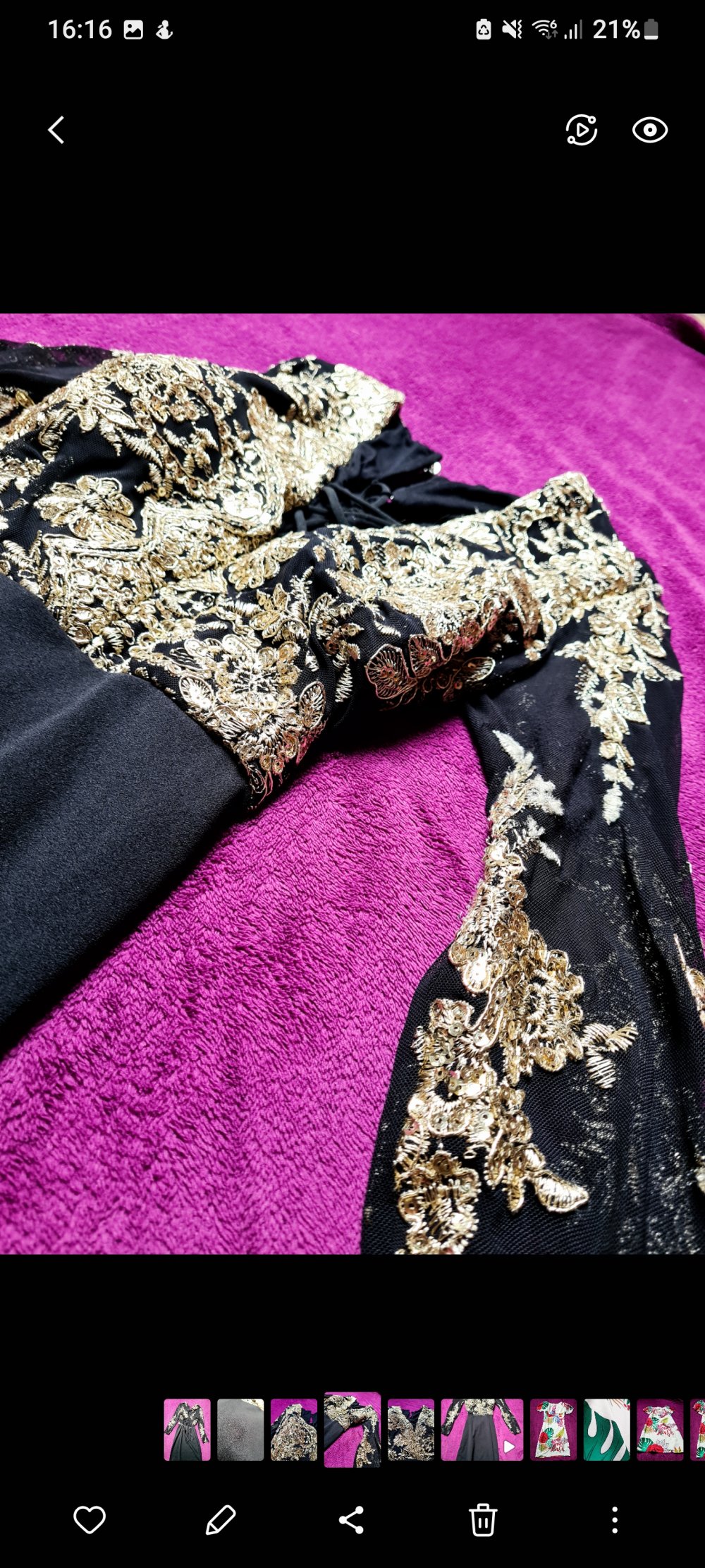 Rückenfreie Minikleid von S&W S