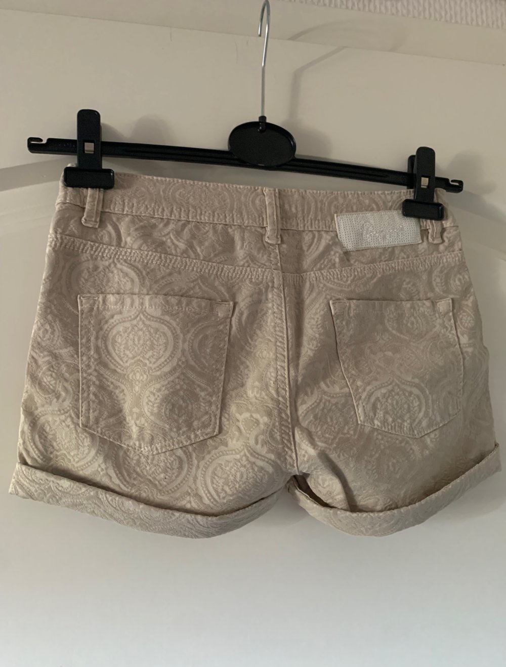 Beige Shorts, kurze Hose mit Muster; vintage Damen