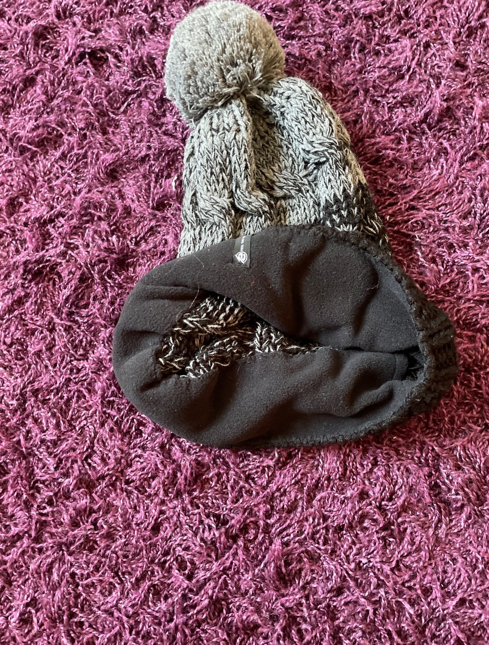 Mütze mit Kopfhörern