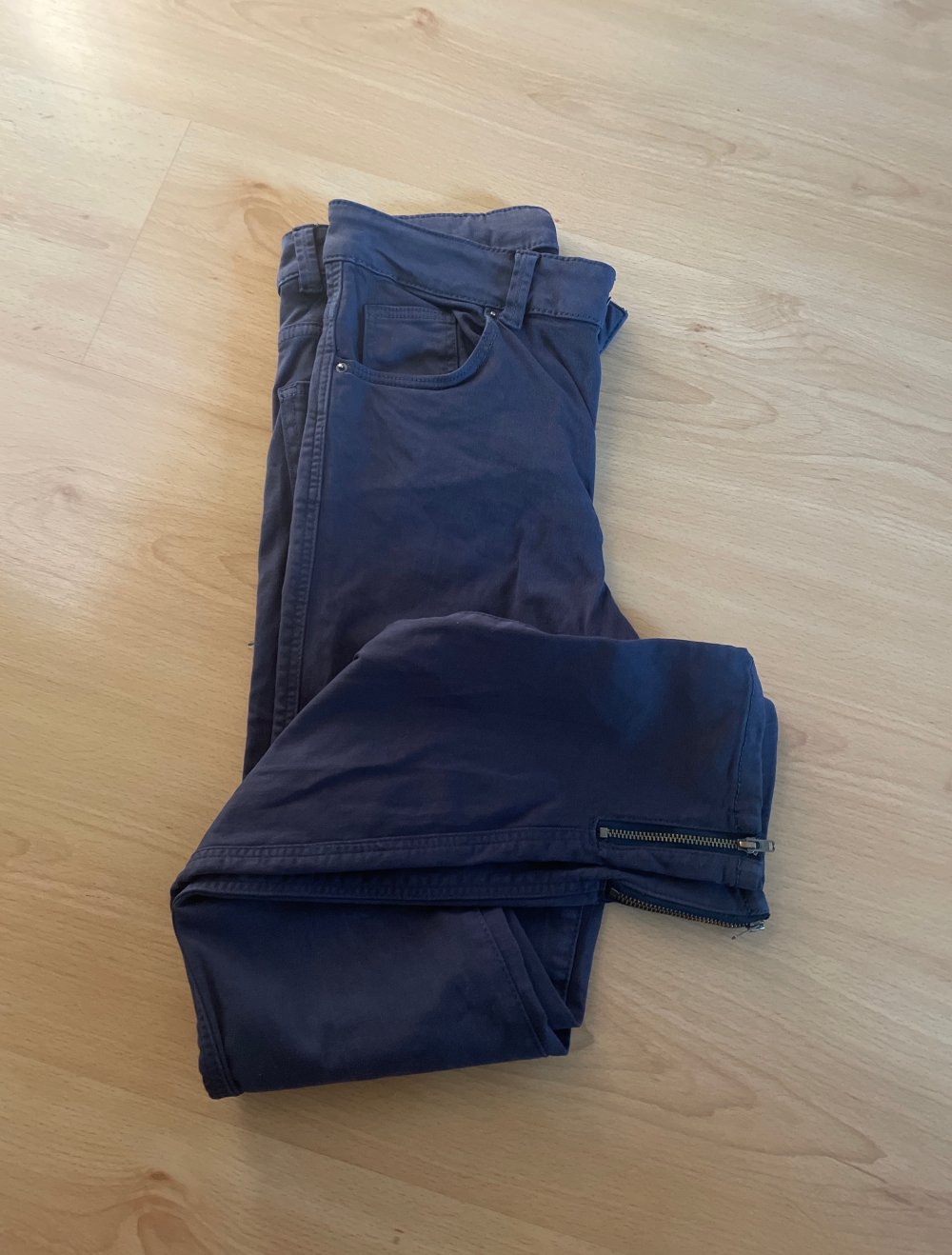 blaue Hose