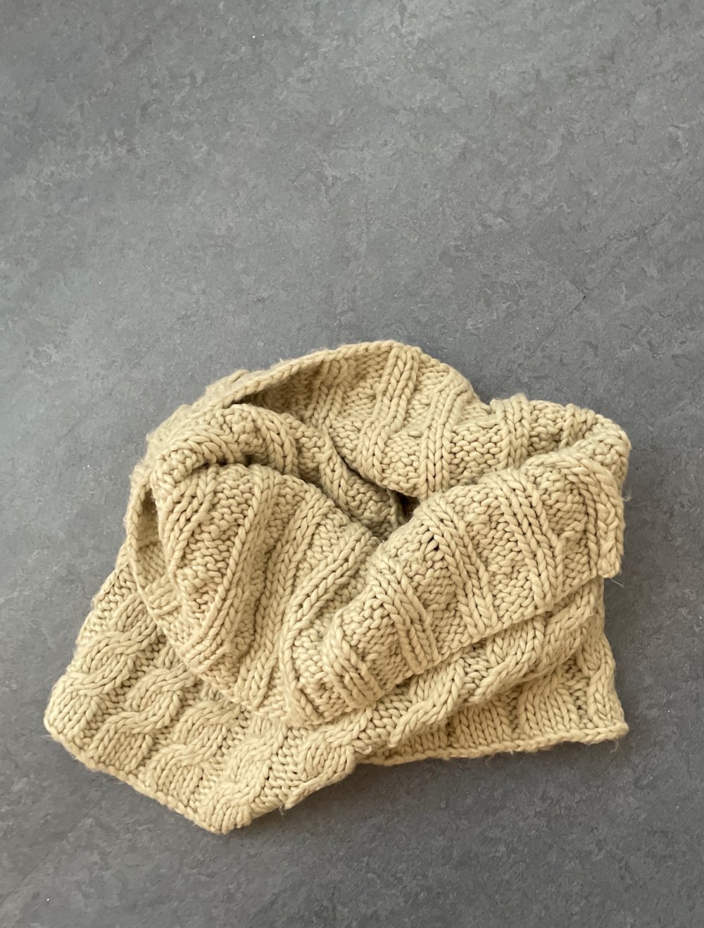 Rundhals strickschaal