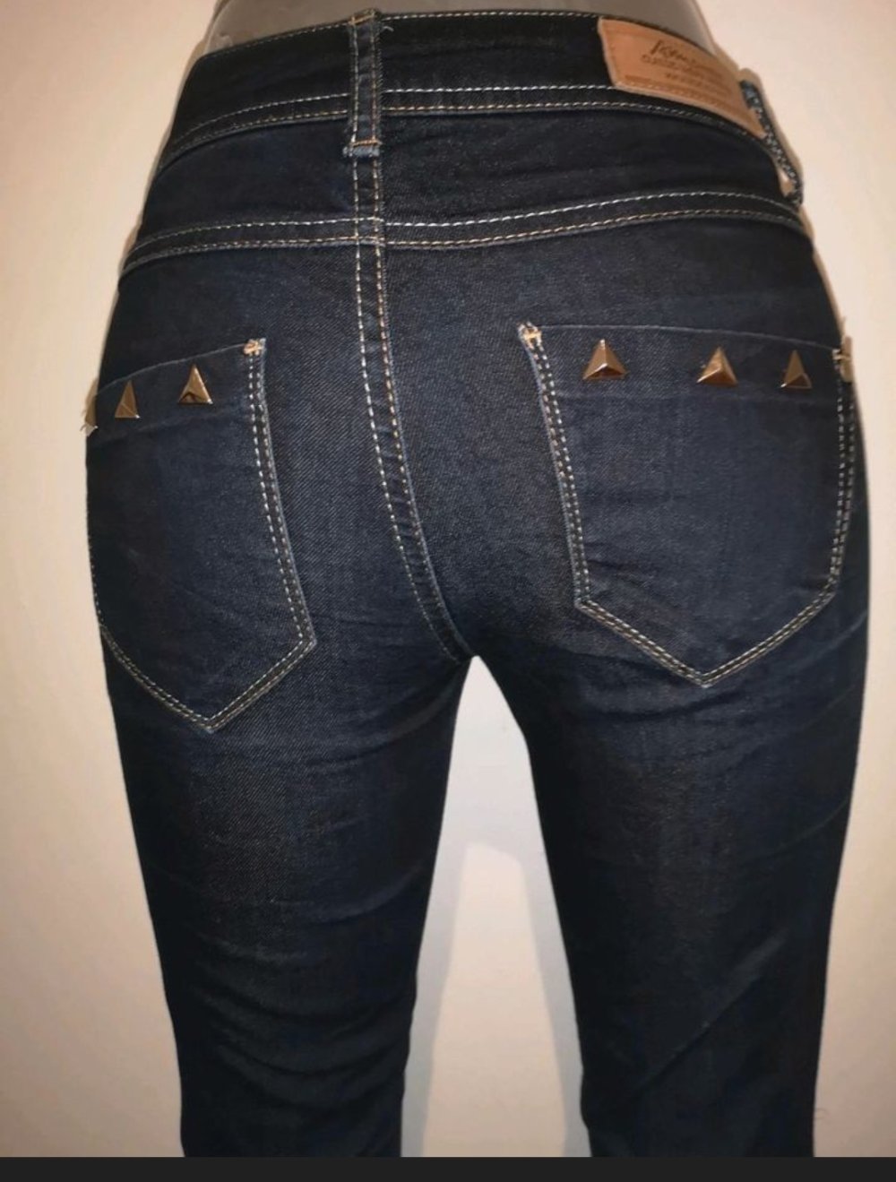 Jeanshose mit Cut outs Gr. S