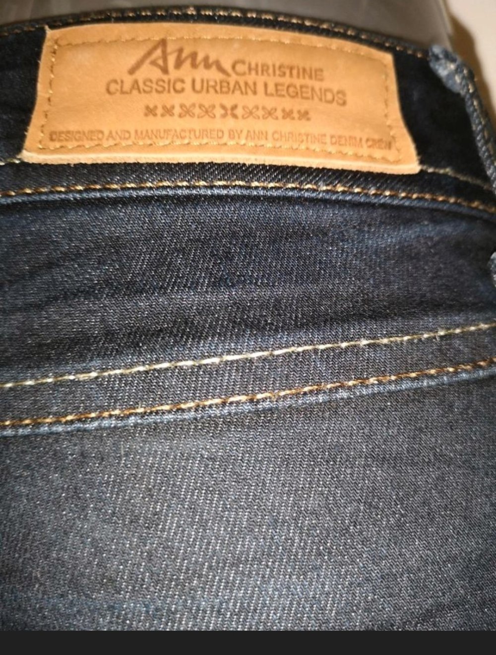 Jeanshose mit Cut outs Gr. S