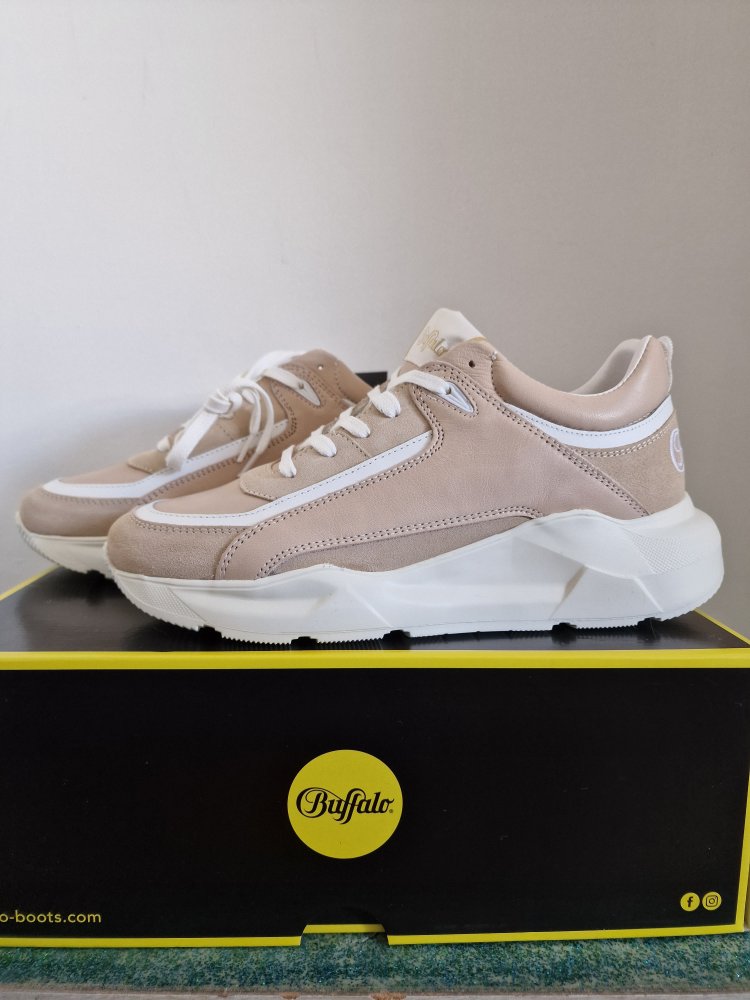 Beige Buffalo Schune Neu mit Ovp