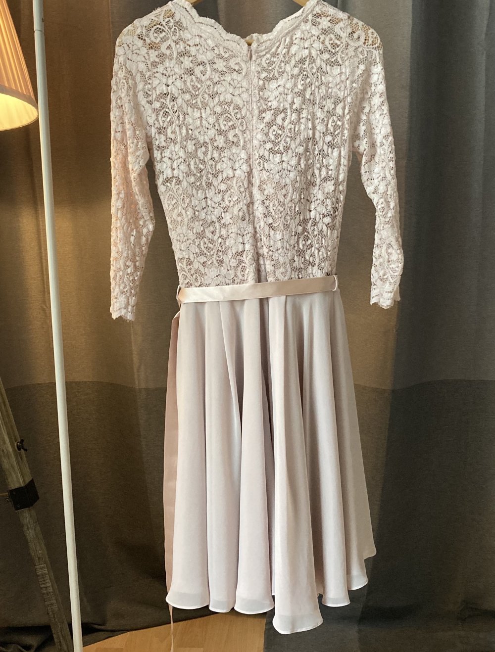 Abendkleid/ Cocktailkleid rosé