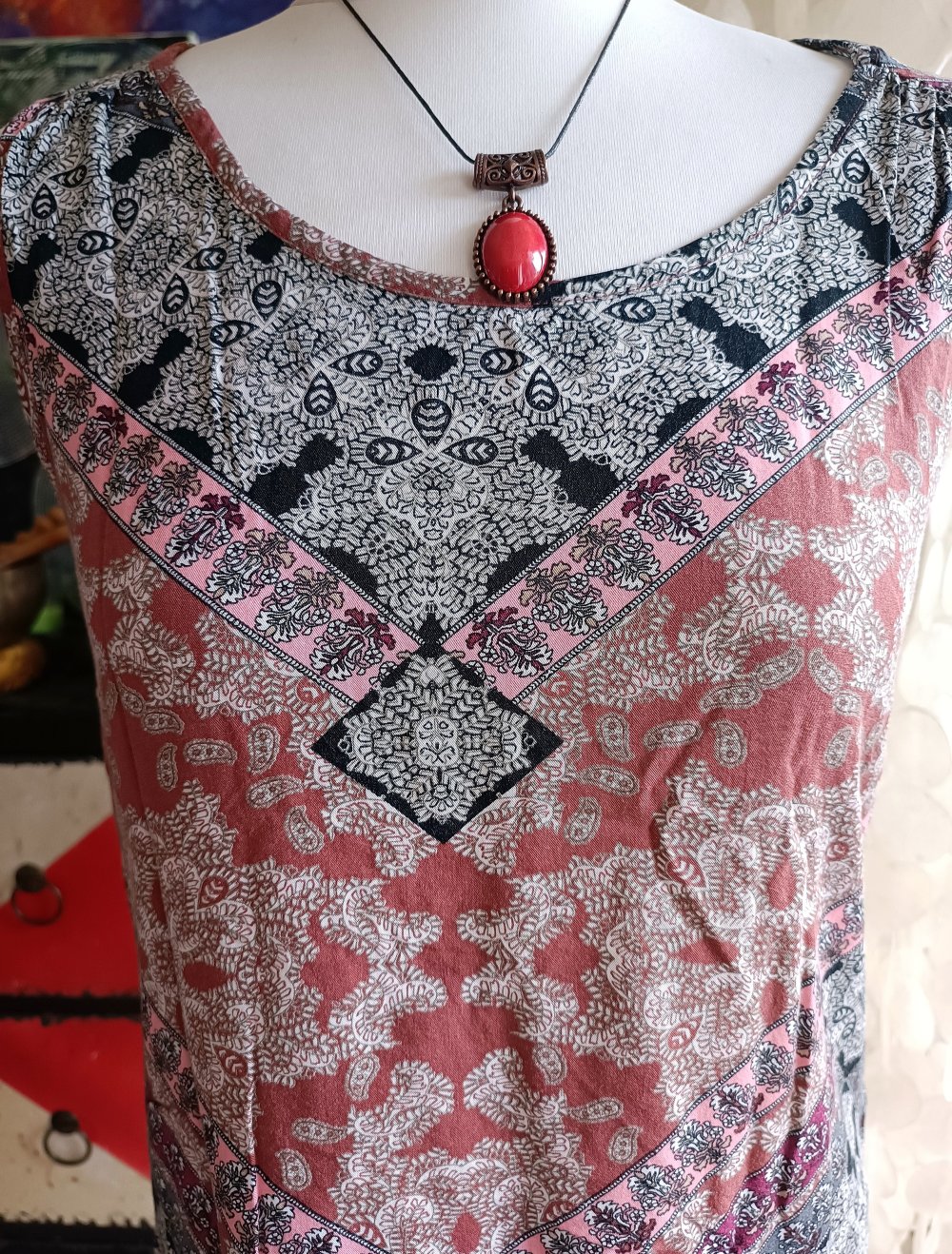 Süße Bluse Ornamente superschick gemustert bunt Vero Moda 100% Viskose S