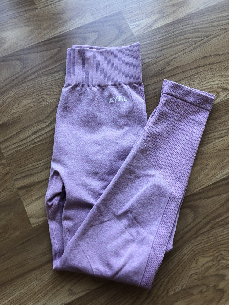 Aybl Sportleggings in lila