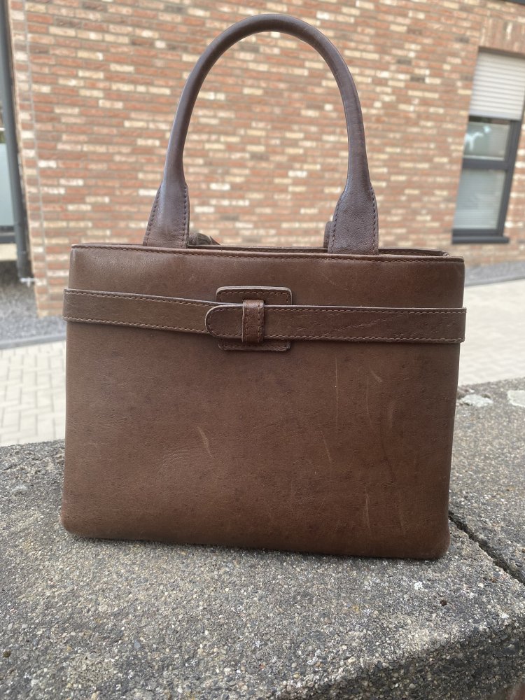 Niedliche Lederhandtasche 