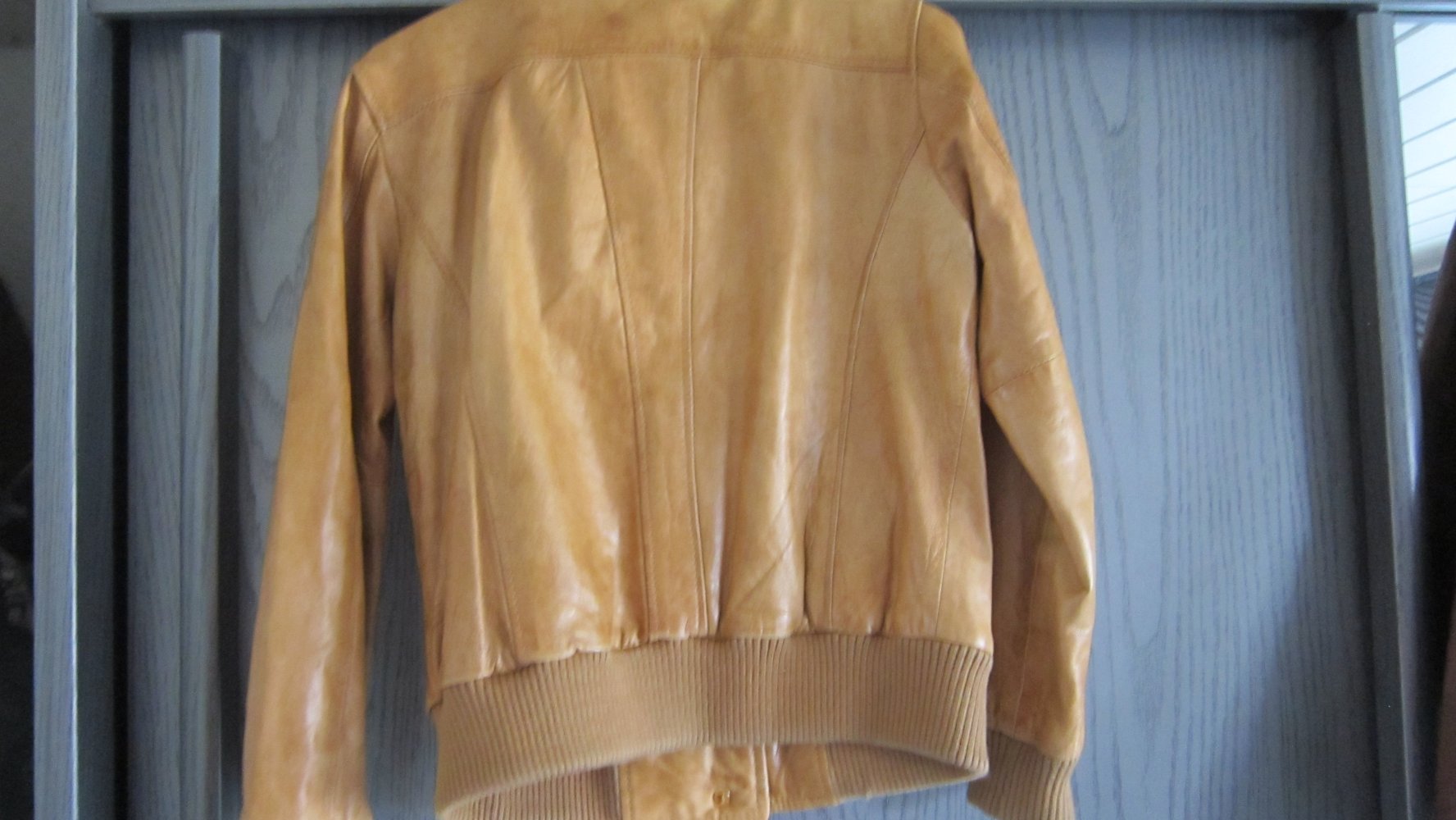 hellbraune Damen Leder Jacke zum Knöpfen in Größe 40 von Rick Cardona New York 