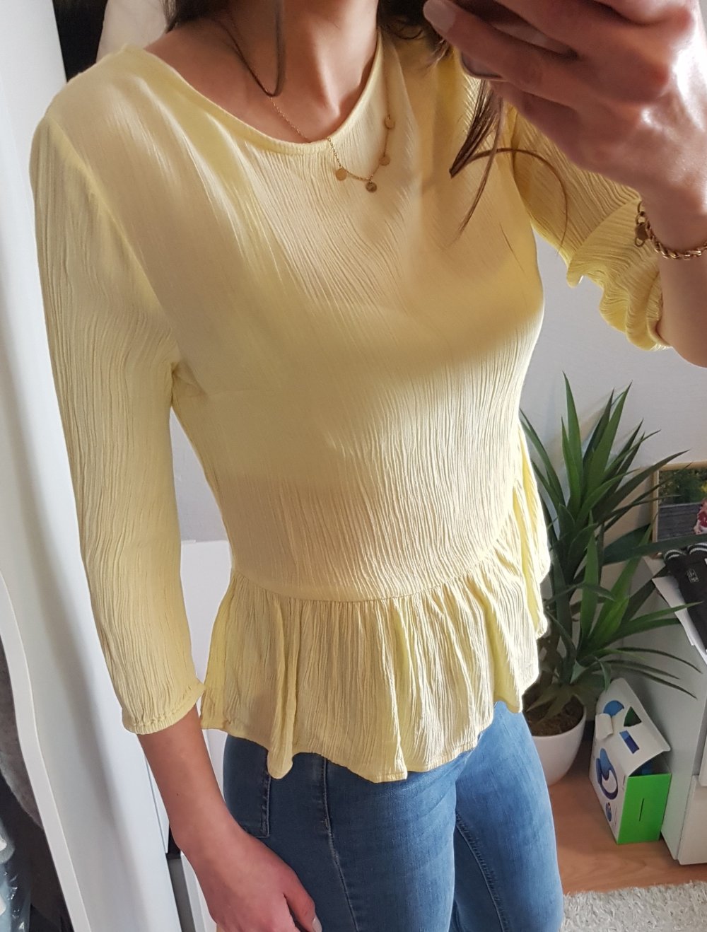 Bluse mit Rückenausschnitt Schösschen gelb