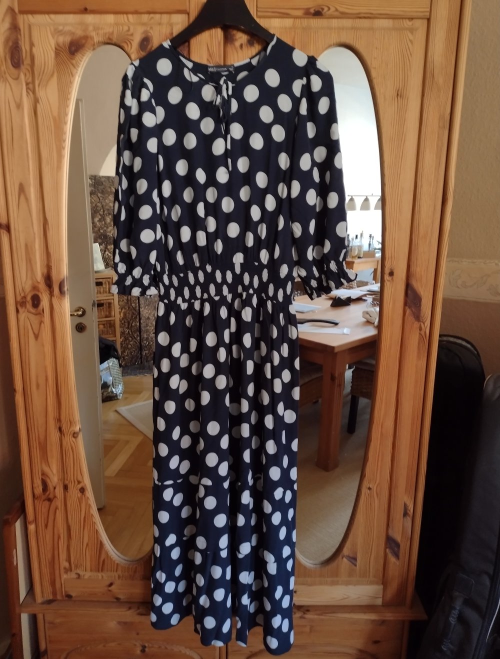 Marks& Spencer Collection ❤️ traumhaftes Maxikleid, Viskose-Krepp, marine/ weiße Dots, XL