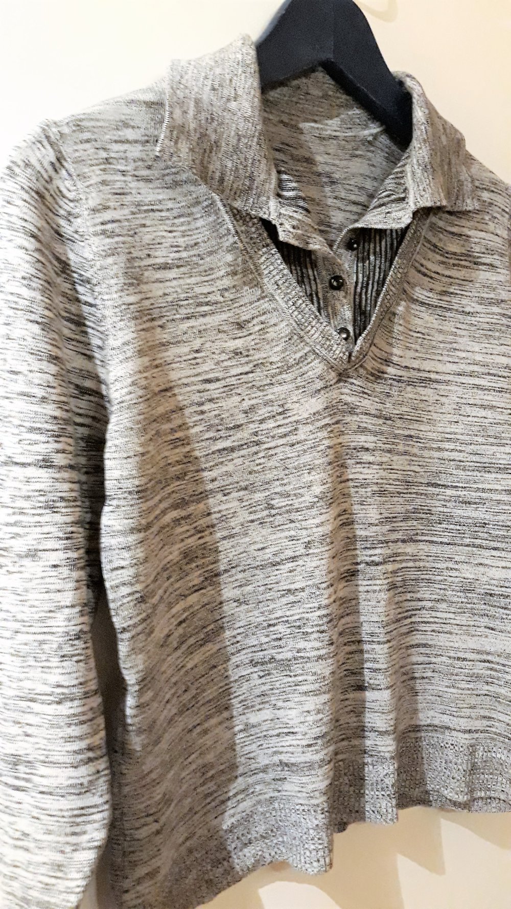 Schicker Damenpullover, Gr.38, Grau-schwarz, nur noch 3,-€