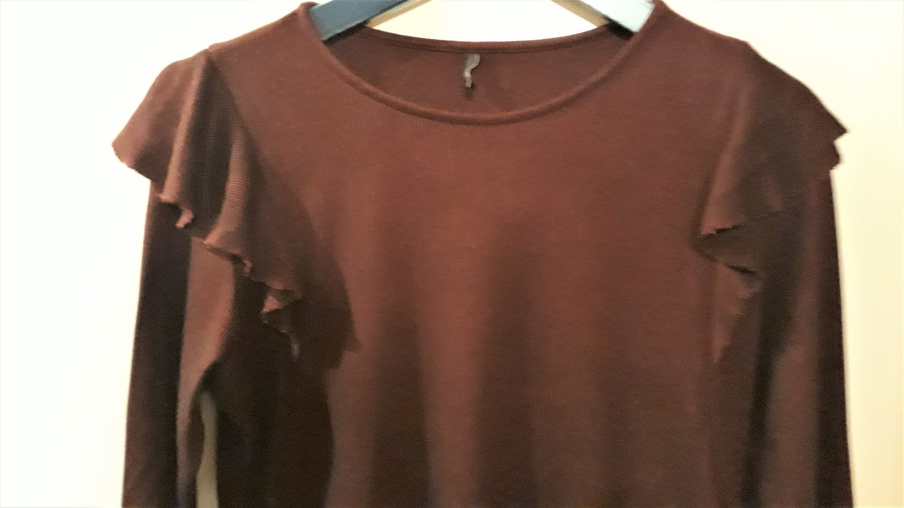 Schicker Damenshirt von Only, Gr.40/M, schwarz/weinrot, nur 4,50€