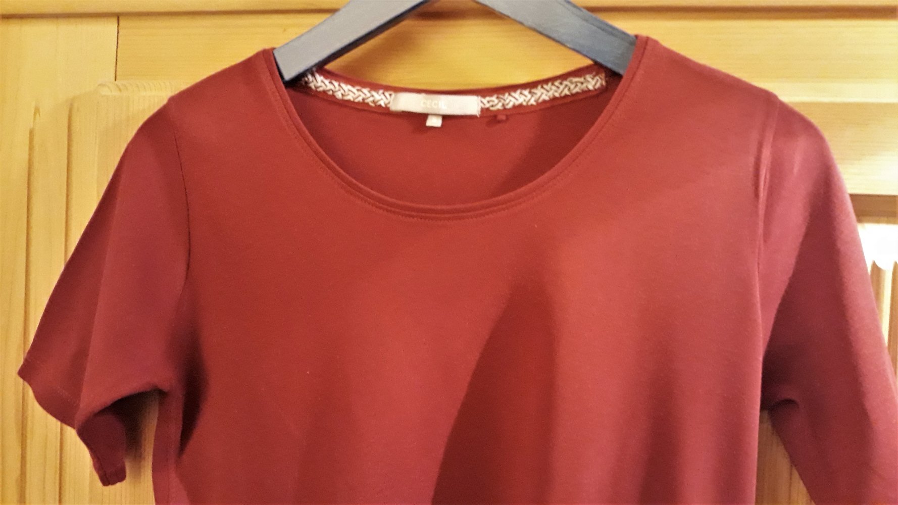 Tolles T-Shirt von CECIL, Gr. S, burgunderrot, nur 1x getragen, nur 4,-€