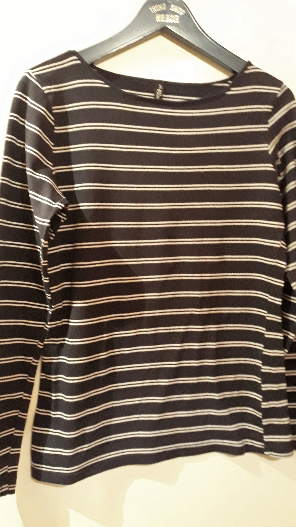 Schönes Damenshirt von Jean Pascale, Gr.S, für nur 3,-€