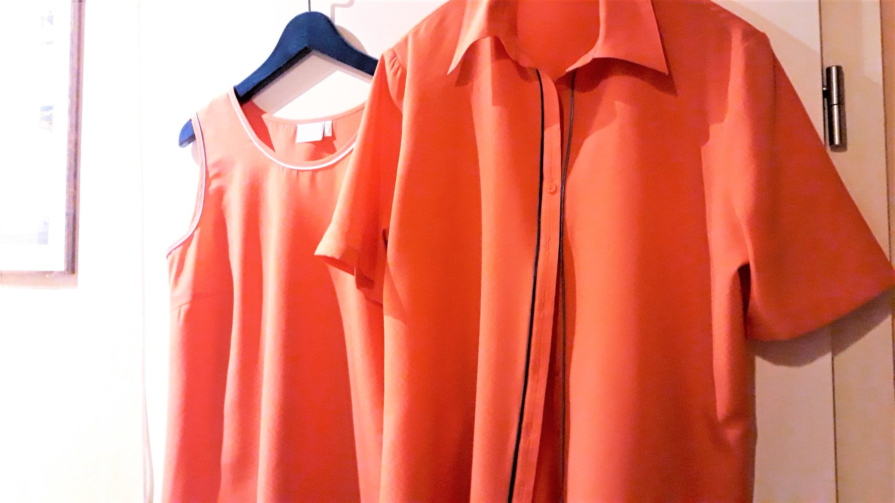 Ausverkauf!! Tolle Blusenjacke von Giggi, NEU, korallenrot nur 3,-€