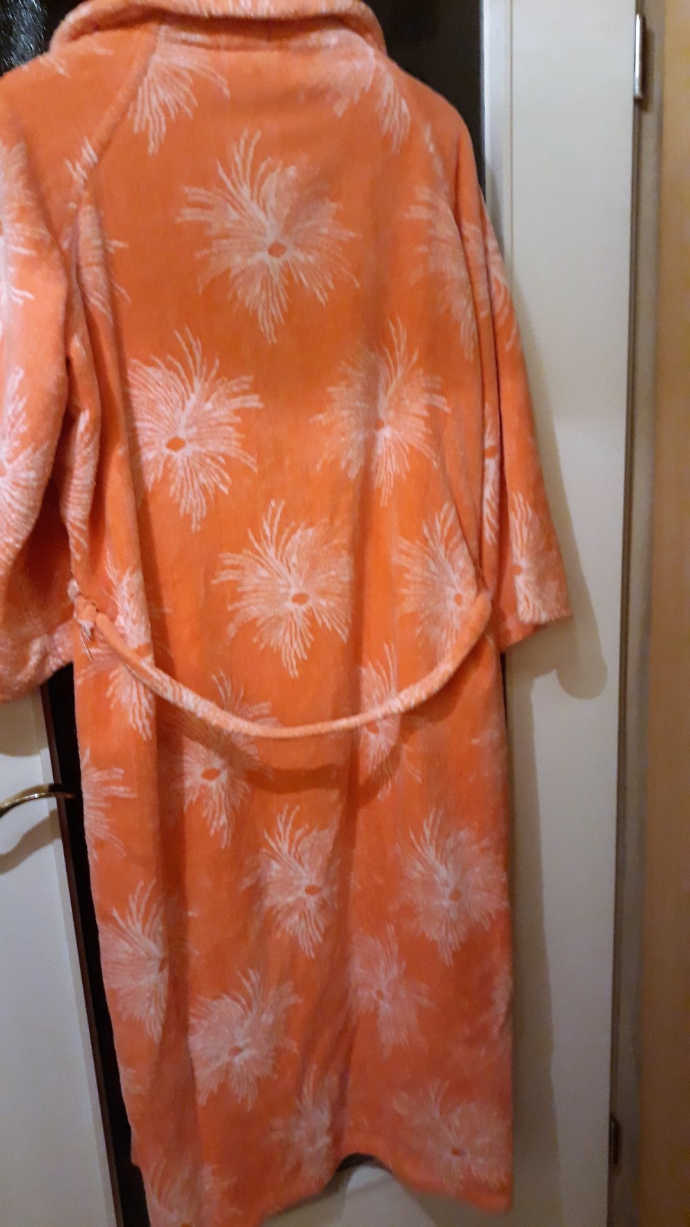 Toller Damenbademantel Velour, Gr.40, korallenrot nur noch 8,-€