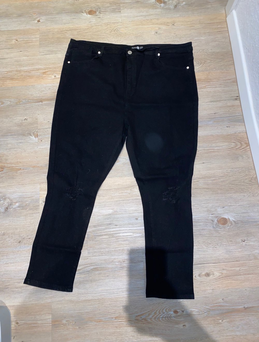 schwarze Jeans