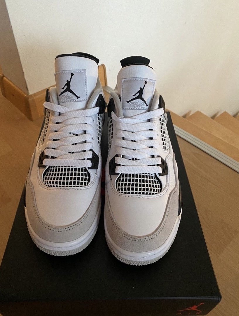 Jordan 4 Military black 38