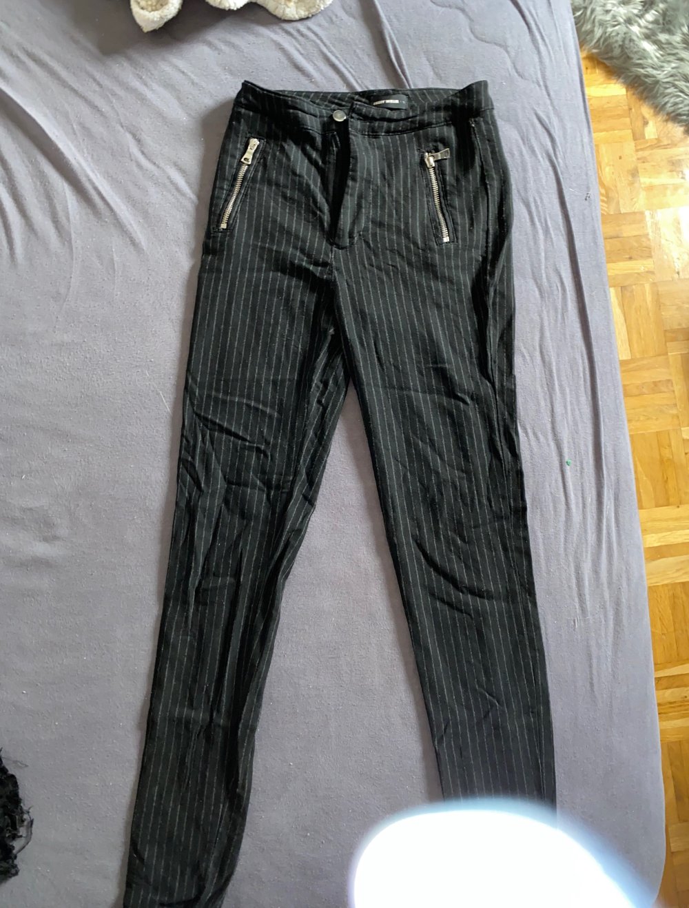 schwarz gestreifte Hose von tally Weijl mit Reißverschluss Gr S