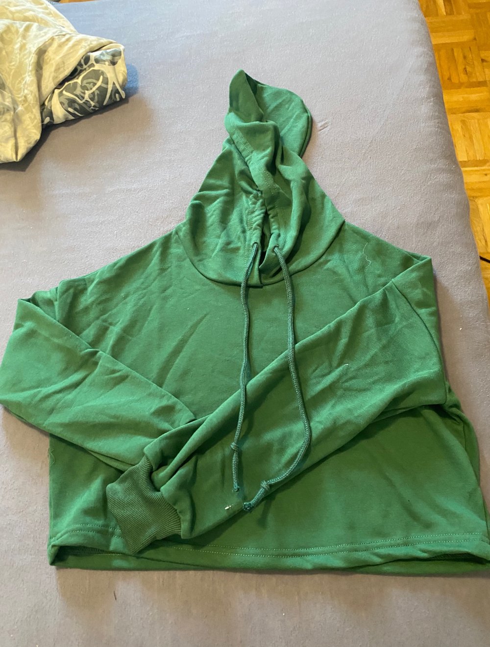 grüner Hoodie neu ungetragen Shein Gr S