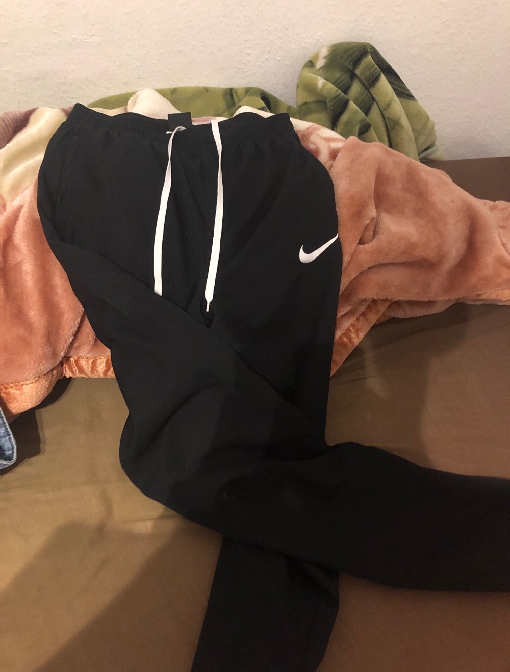 schwarze jogginghose