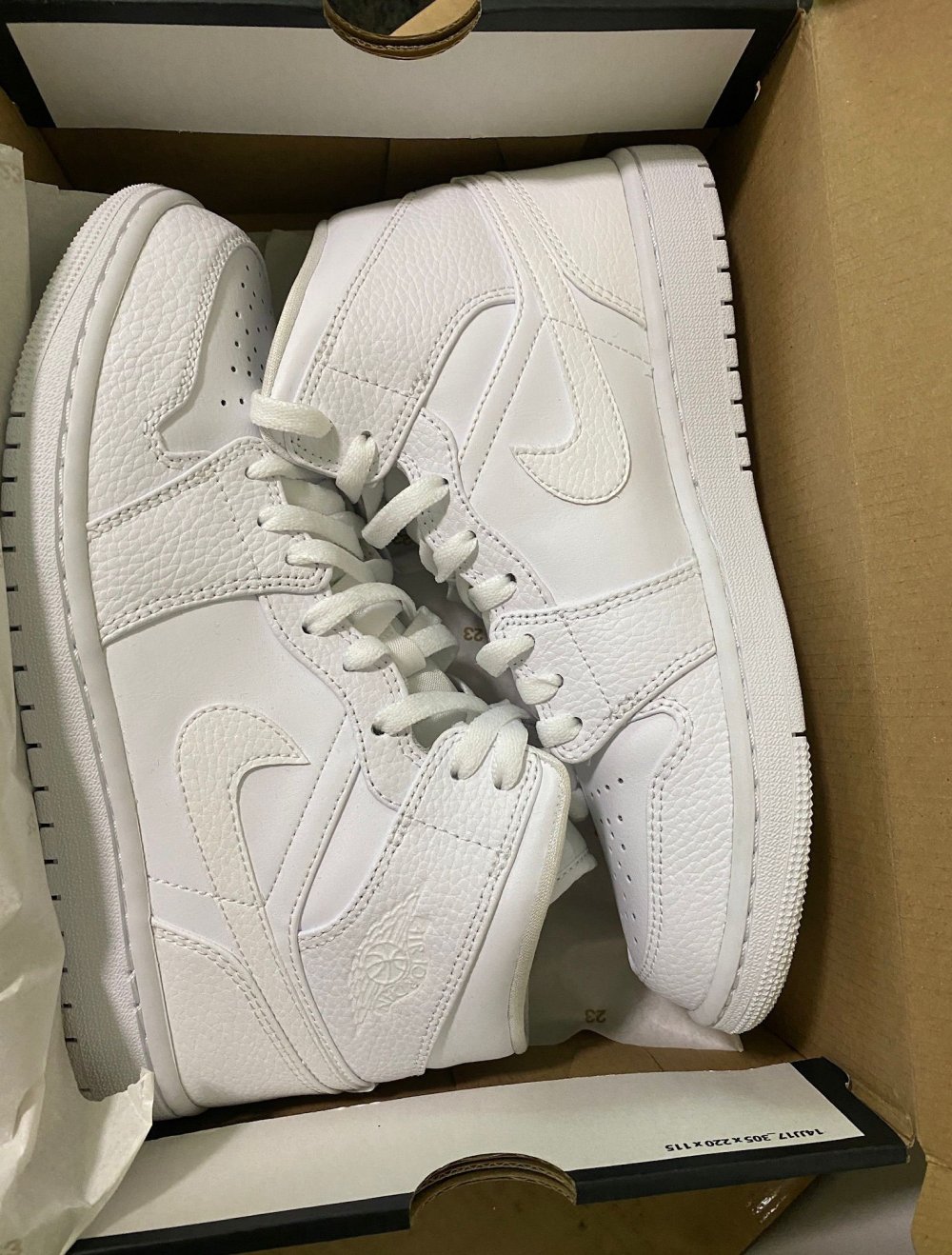 Air Jordan 1 MID Weiß (Größe 42)