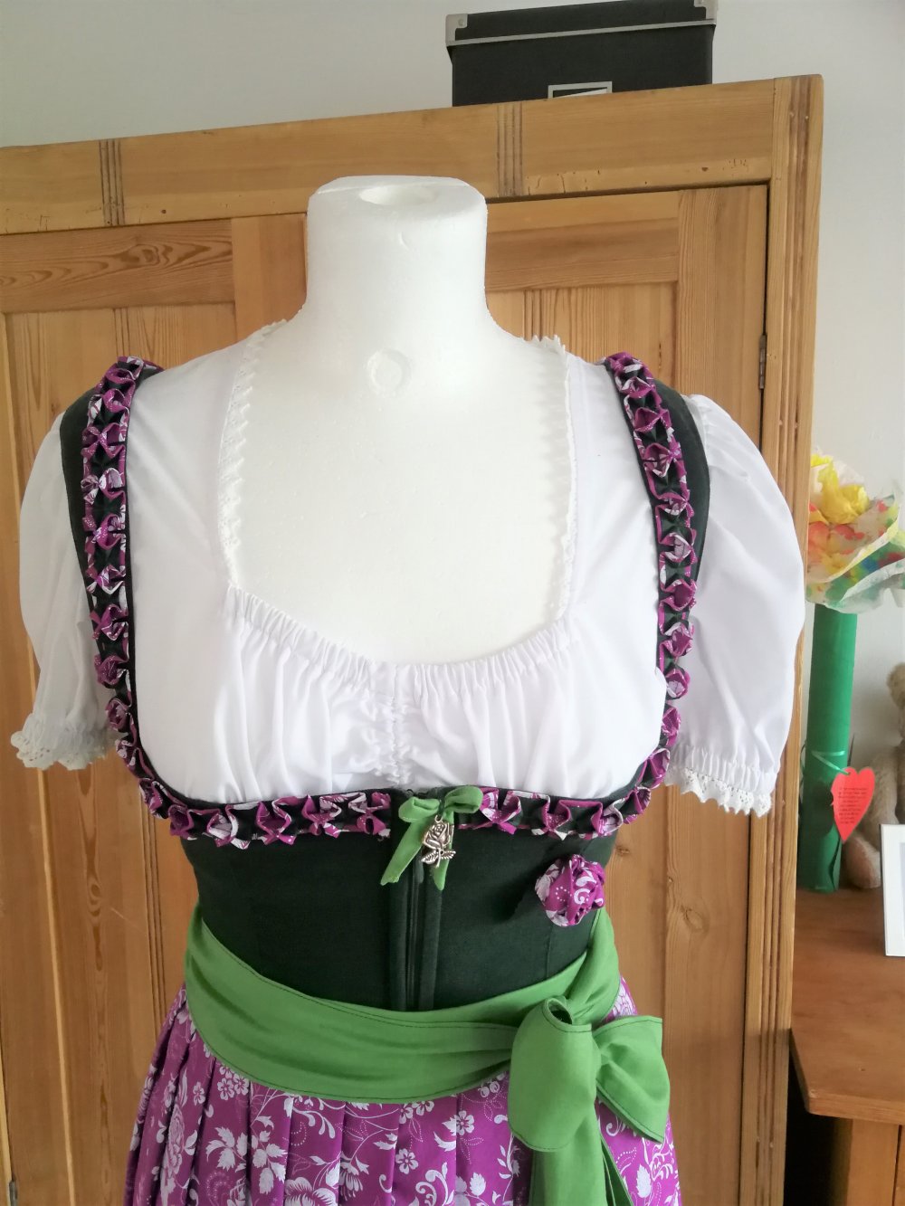 Dirndl - Einzelstück - Gr. 34