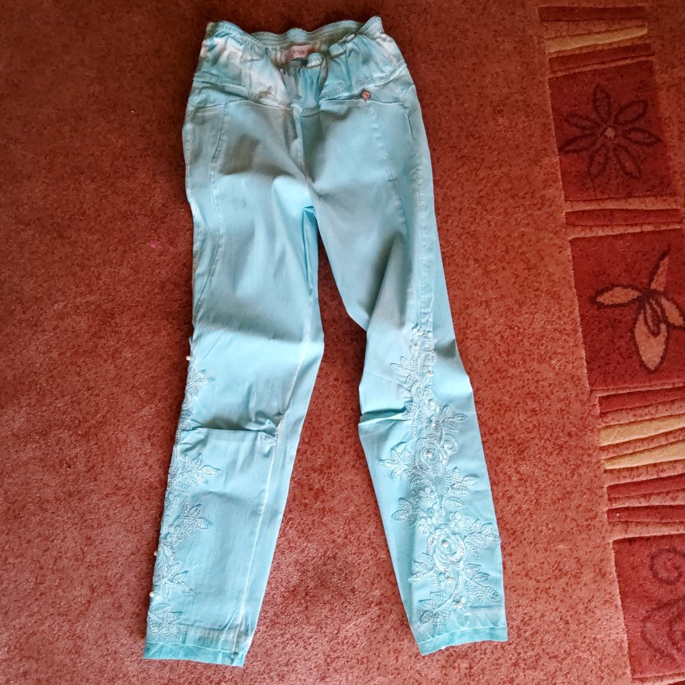 Wunderschöne nagelneue Glitzer Leggings von tredy Größe 36